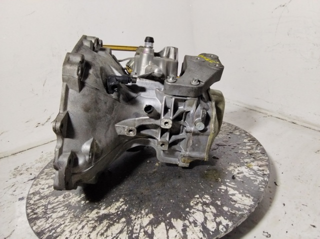 Caixa de Mudança montada (caixa mecânica de velocidades) F17W374 OPEL