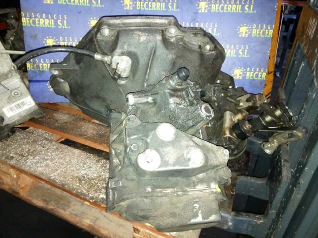 Caixa de Mudança montada (caixa mecânica de velocidades) F18W374 OPEL