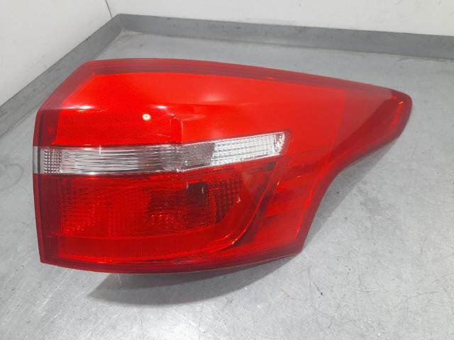 Lanterna traseira direita F1EB13404EB FORD