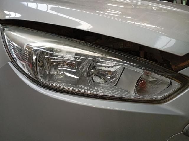 Luz direita F1EB13W029NB FORD