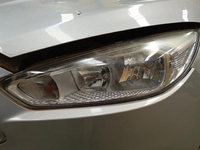 Luz esquerda F1EB13W030NB FORD