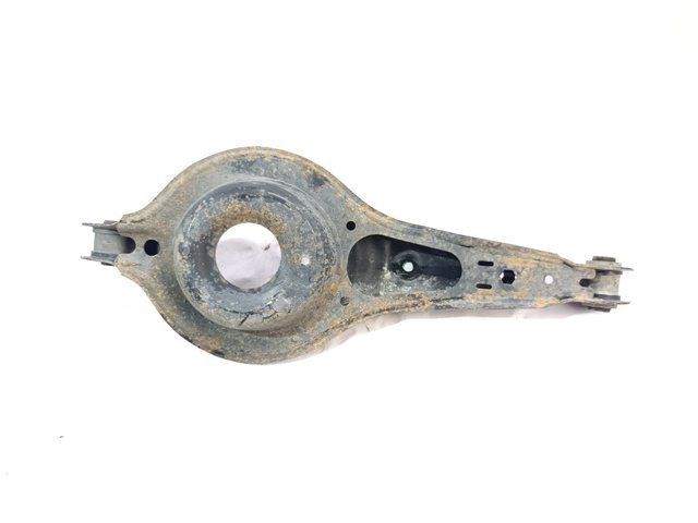 Braço oscilante inferior esquerdo de suspensão traseira/direita F1F15K652AA FORD
