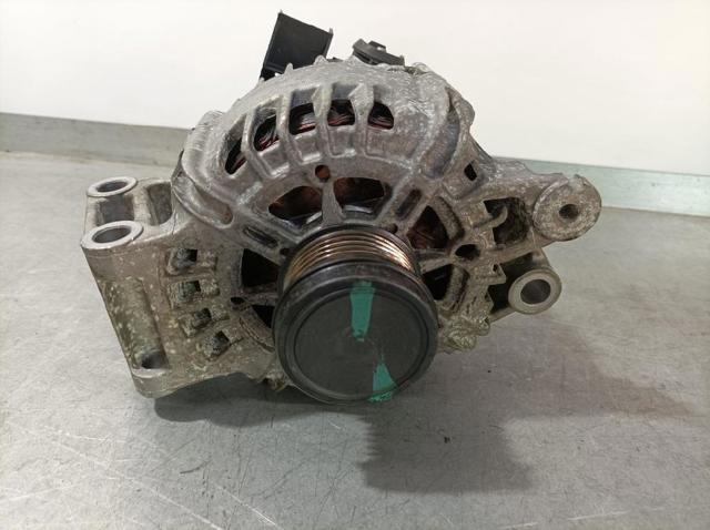  Ford Escape  (DM2)