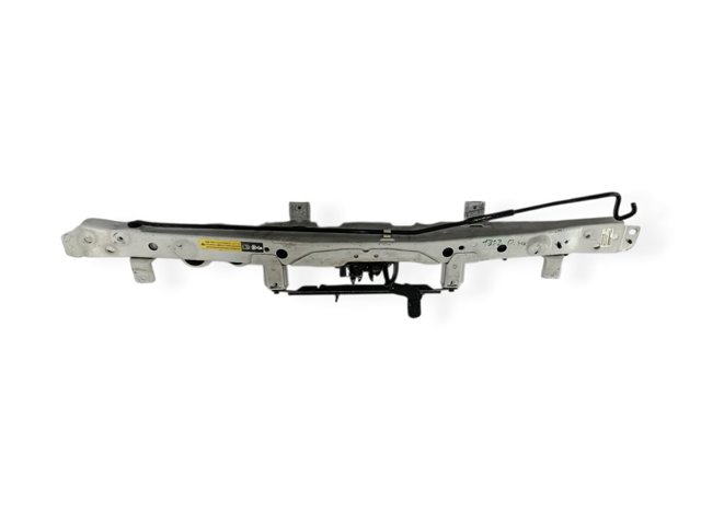 Suporte superior do radiador (painel de montagem de fixação das luzes) F25111KBAH NISSAN