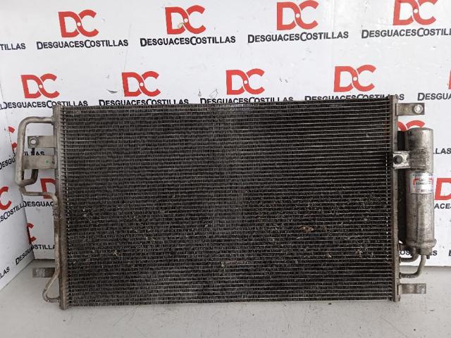 Radiador de aparelho de ar condicionado F728NA5AA02 HYUNDAI