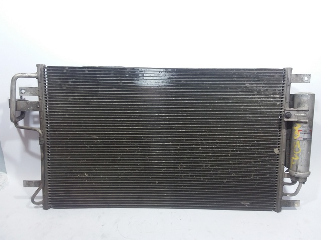Radiador de aparelho de ar condicionado F728NA5AA02 HYUNDAI