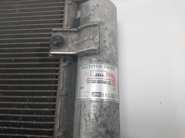 Radiador de aparelho de ar condicionado F728NA5AA02 HYUNDAI