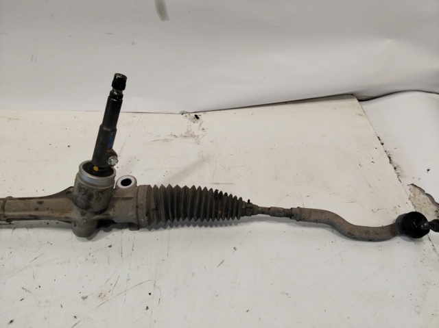 Cremalheira da direção F800000921B TOYOTA