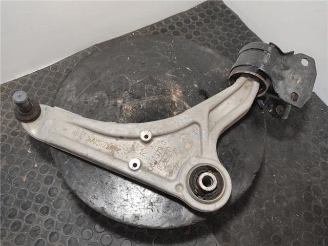 Braço oscilante inferior direito de suspensão dianteira FG9C3A052ANC FORD