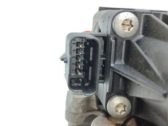 Radiador do sistema EGR de recirculação dos gases de escape FM5Q9U433AA FORD