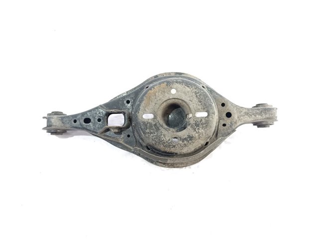 Braço oscilante inferior esquerdo de suspensão traseira G26A28350 MAZDA
