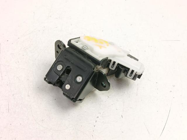Fecho de tampa de porta-malas (de 3ª/5ª porta traseira) G33M62310A MAZDA