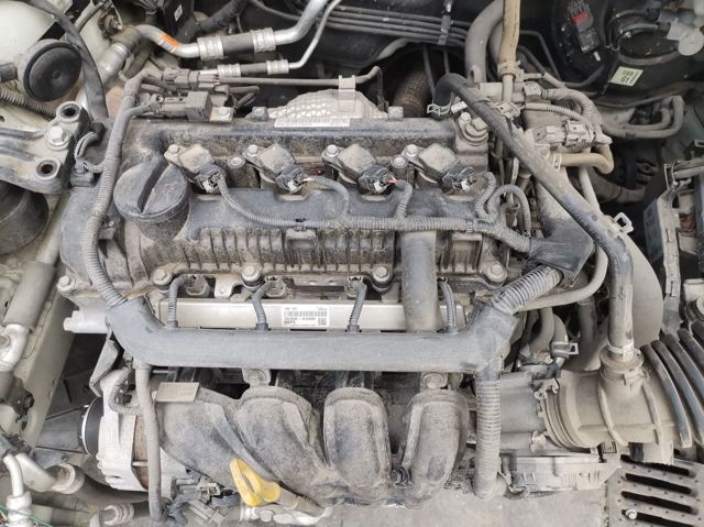  KIA Rio III hatchback comprar em Portugal