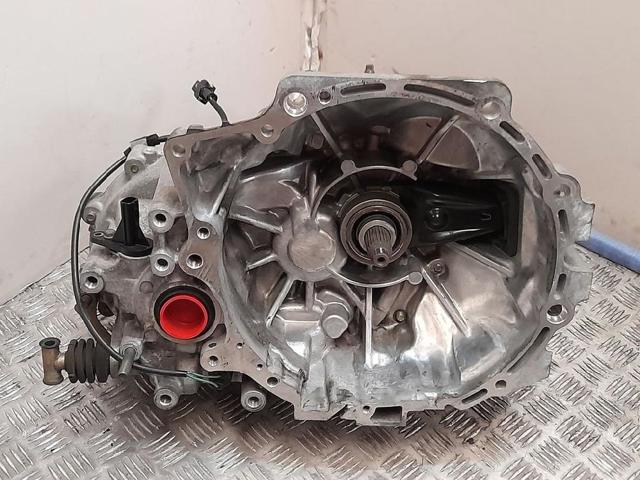 G56017100F Mazda