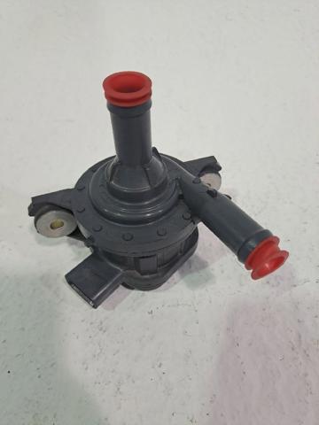 Bomba de água (bomba) de esfriamento, adicional elétrica G9040K0010 TOYOTA