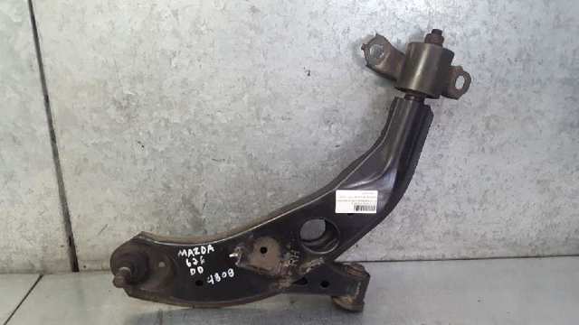 Braço oscilante inferior direito de suspensão dianteira GA6B34300E MAZDA