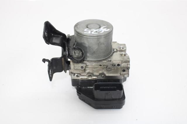 GAM7437A0 Mazda