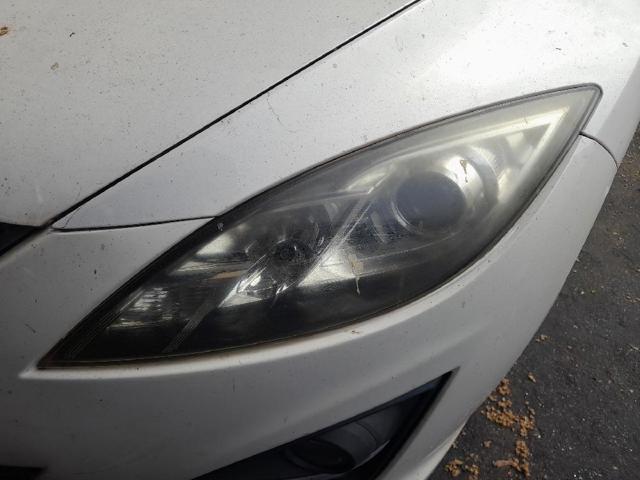 Luz esquerda GDK1510L0C MAZDA