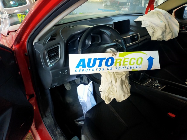  Mazda 6  sedan comprar em Portugal
