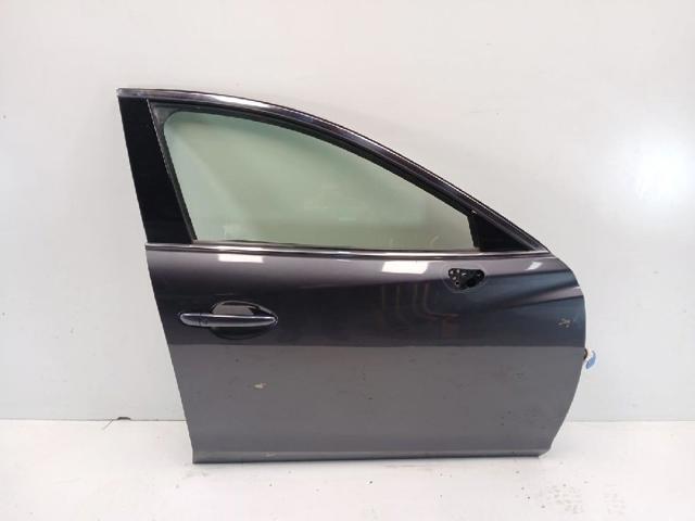 Porta dianteira direita GHY05802XF MAZDA
