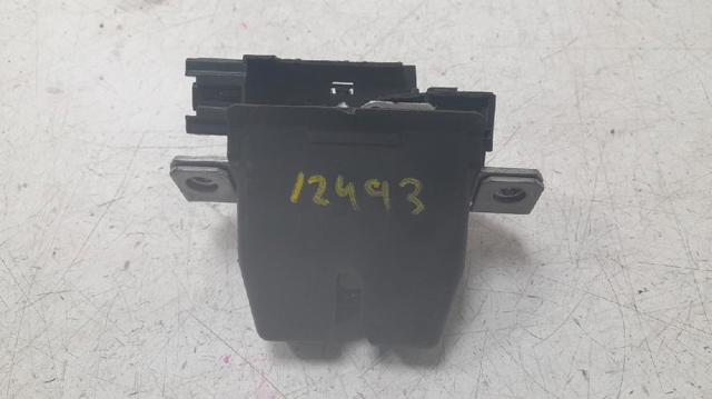 Fecho de tampa de porta-malas (de 3ª/5ª porta traseira) GJ1AN442A66AB FORD