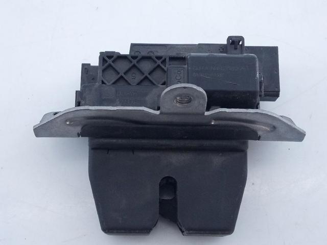 Fecho de tampa de porta-malas (de 3ª/5ª porta traseira) GJ1AN442A66AB FORD