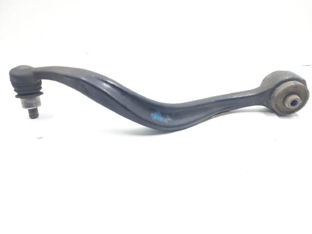 Braço oscilante inferior direito de suspensão dianteira GJ6A34J00C MAZDA