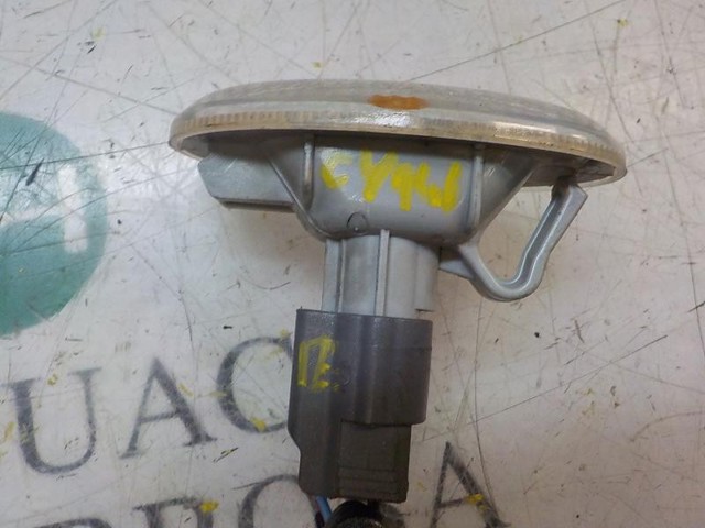 Luz intermitente no pára-lama GJ6A51120D MAZDA