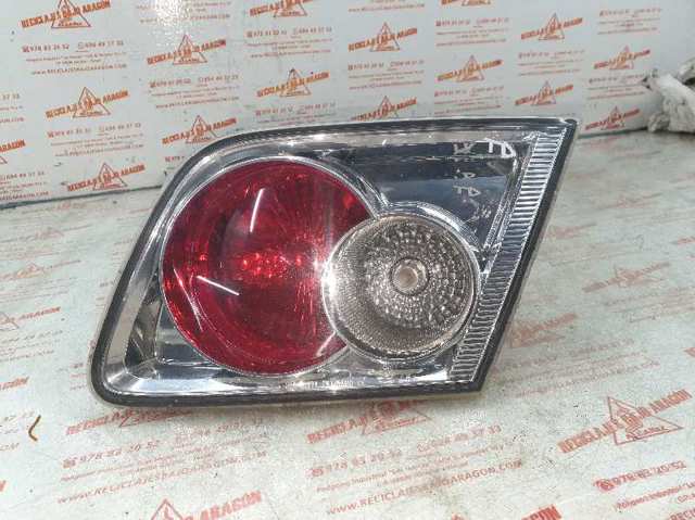 Lanterna traseira esquerda interna GJ6E513F0D MAZDA
