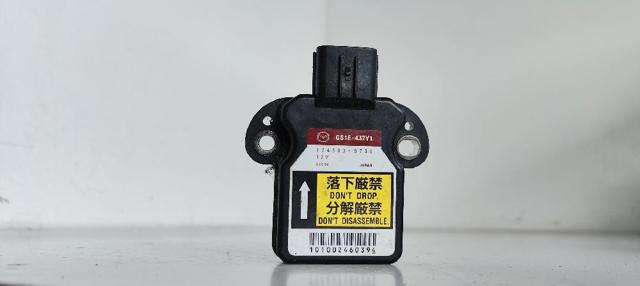 GS1E437Y1 Mazda