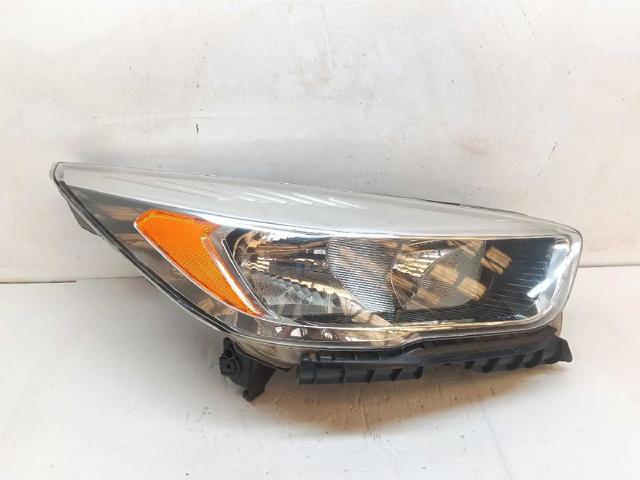 Luz direita GV4113W029AD FORD