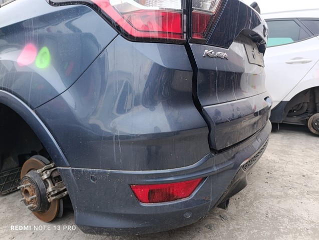 Pára-choque traseiro, parte central GV4J17D781SAPRAA FORD