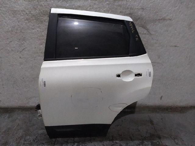 Porta traseira esquerda H2101JD0MC NISSAN