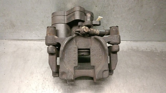 Suporte do freio traseiro direito HG9C2D252AC FORD
