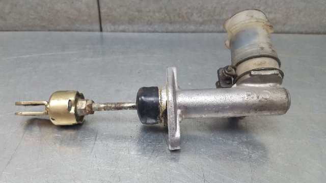 Cilindro mestre de embraiagem HR610014 MITSUBISHI