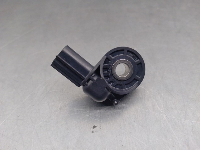 HS7T14B006AA Ford