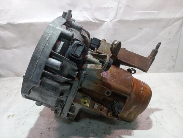 JB1157 Renault (RVI)