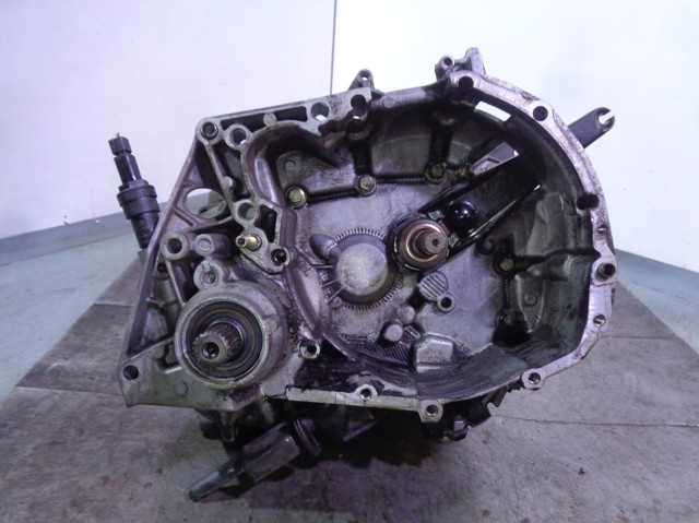 JB1923 Renault (RVI)