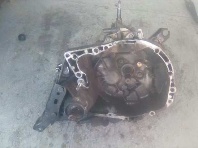 JB3954 Renault (RVI)