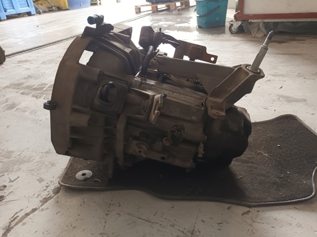 JH3052 Renault (RVI)