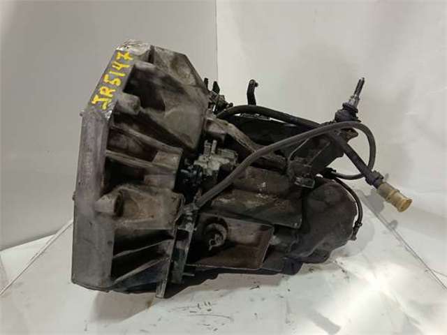 Logan sedan (2004-2012) original desde 448,60 €