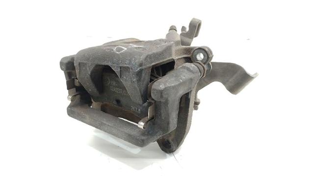 Suporte do freio traseiro direito K0Y12698ZA MAZDA