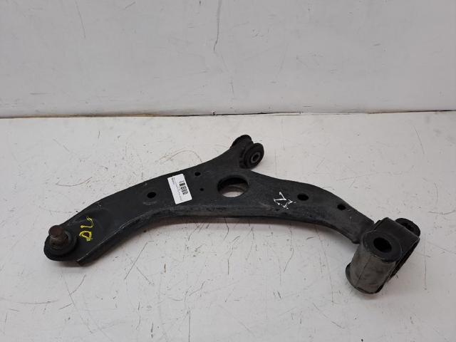Braço oscilante inferior esquerdo de suspensão dianteira KA0G34350 MAZDA