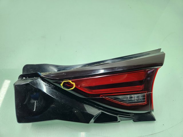 Lanterna traseira direita interna KB8A513F0 MAZDA