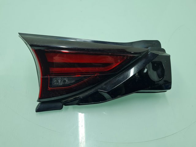 KB8A513G0 Mazda