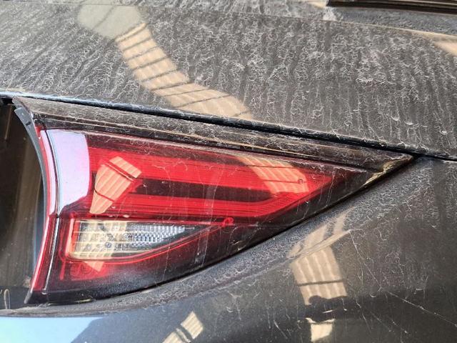 Lanterna traseira esquerda interna KB8A513G0B MAZDA