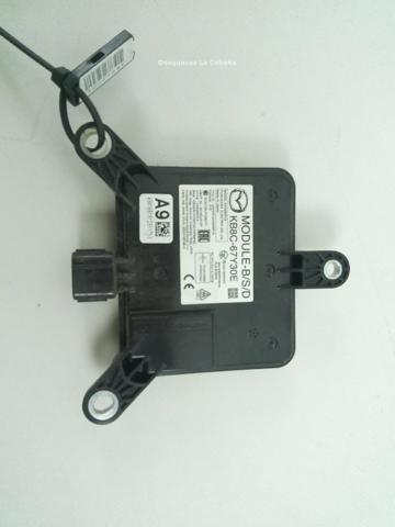 Sensor traseiro de controlo da zona morta KB8C67Y30E MAZDA