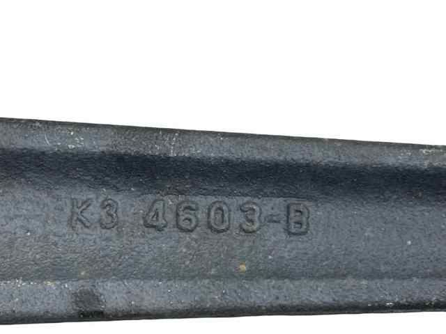 Braço oscilante superior esquerdo/direito de suspensão traseira KD3528C10 MAZDA