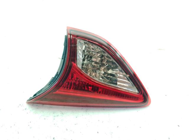 Lanterna traseira direita interna KD53513F0B MAZDA