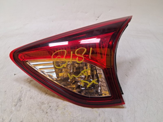 Lanterna traseira esquerda interna KD53513G0D MAZDA